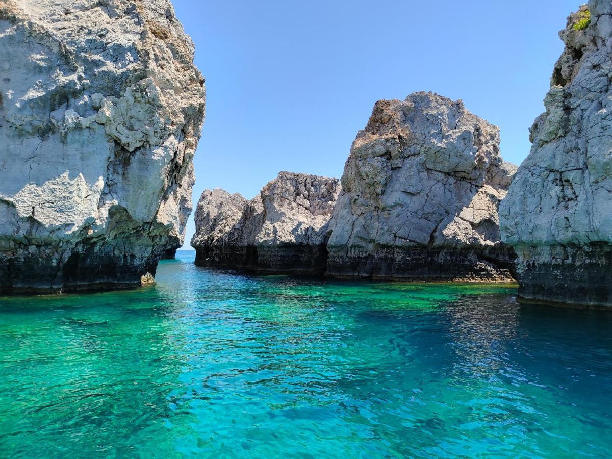 Sea Rock Villa Rodos อาร์คานเยโลส ภายนอก รูปภาพ